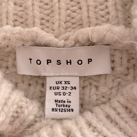 TOPSHOP Ivory Mock V Cable Knitted Sweater - Picture 6 of 7